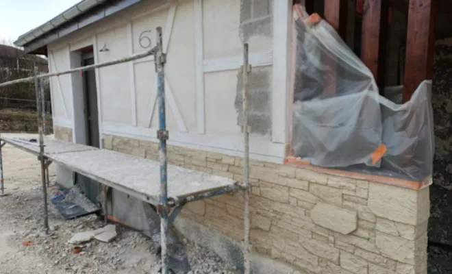 Travaux enduit pierre sculptée 