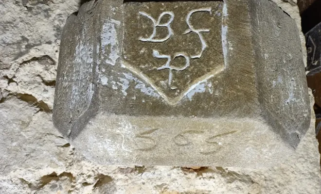 Rénovation d'une chapelle du XVIᵉ siècle à Bourg-en-Bresse, Bourg-en-Bresse, LS Façade